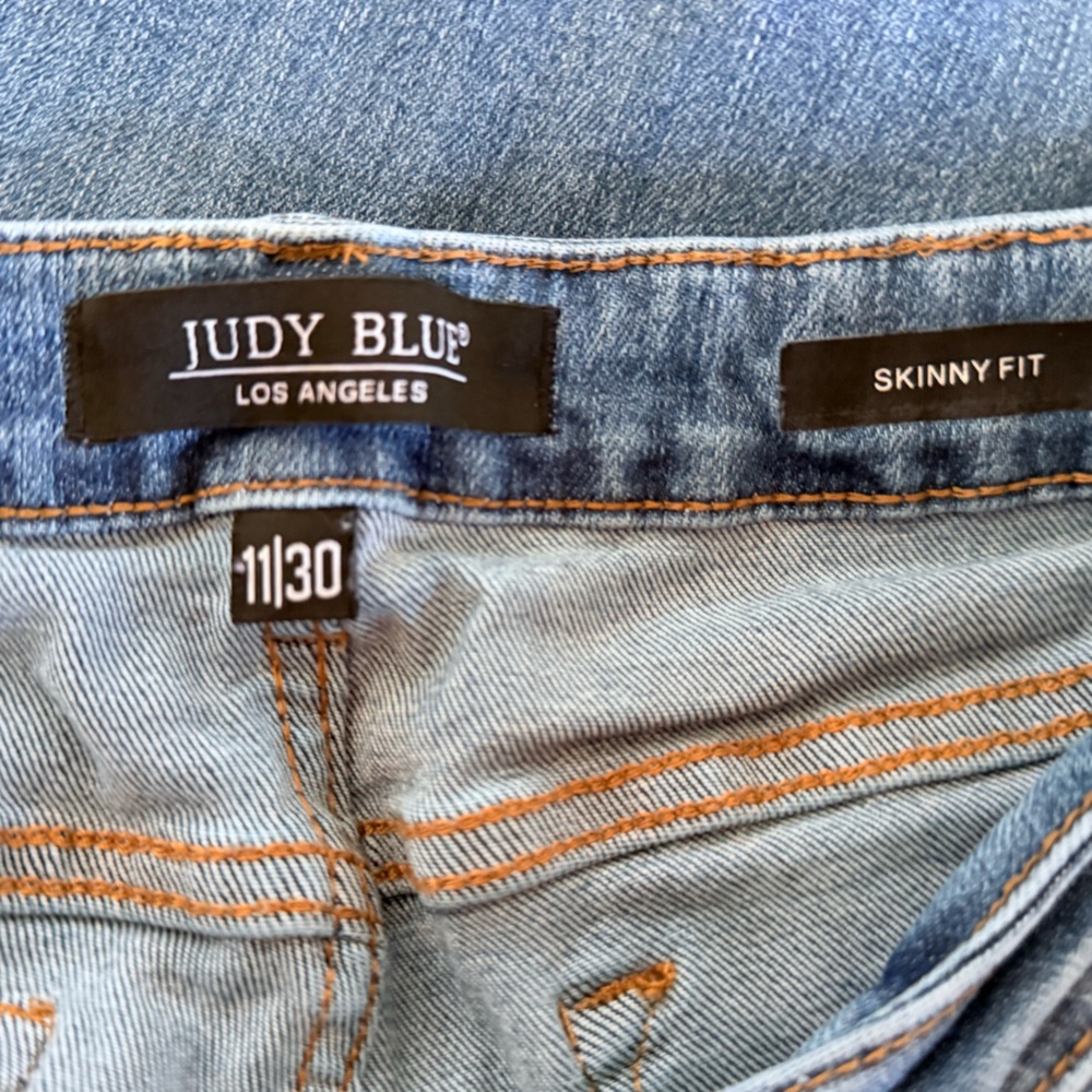 Judy Blue Women’s Distressed High Rise, Lemon Patch Skinny Fit - Picture 3 of 11